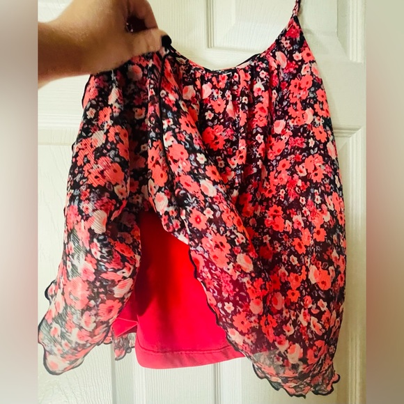 Express Blouse - Picture 2 of 4